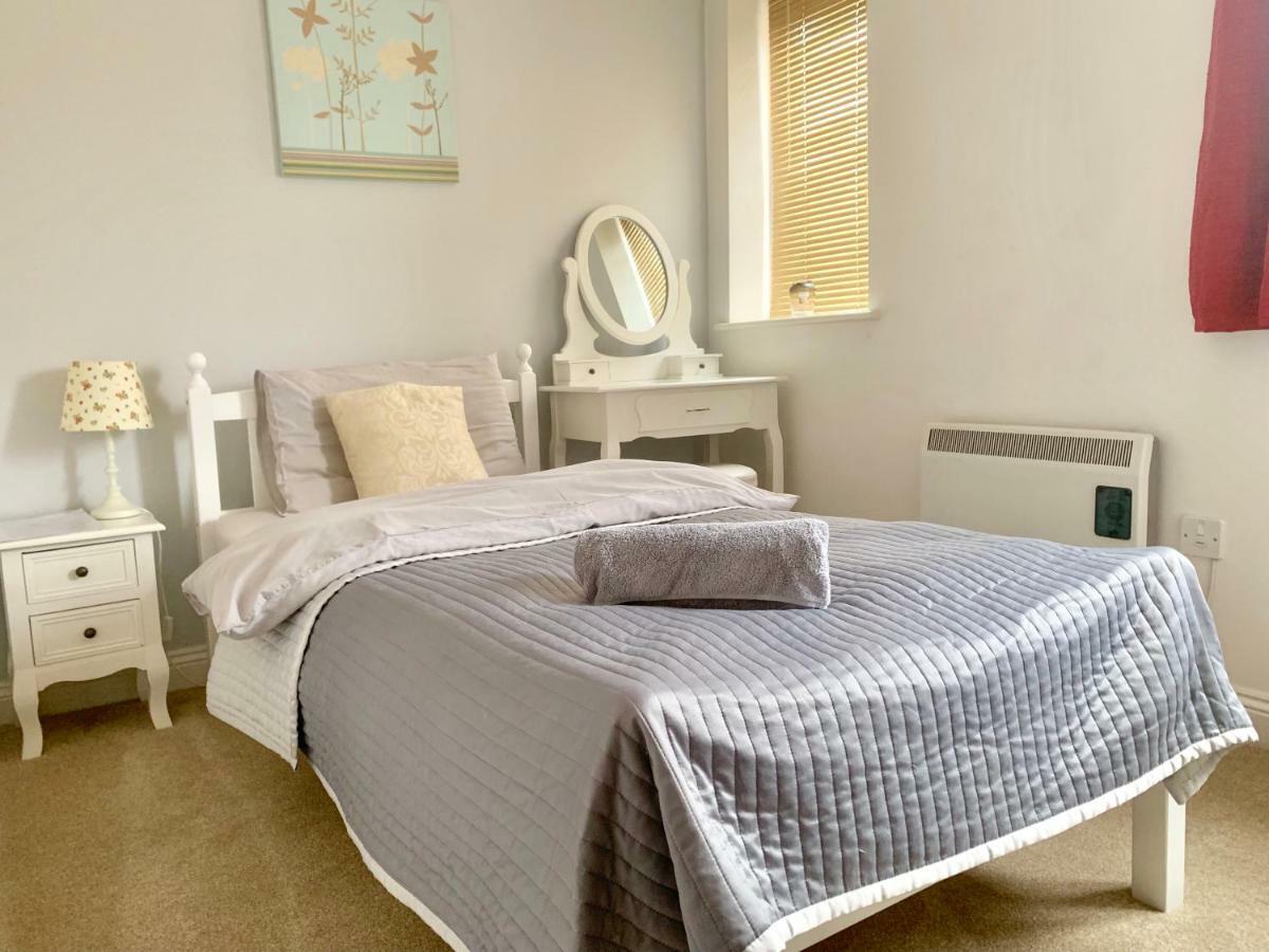 Lahnstein Court Apartment Кетъринг Екстериор снимка